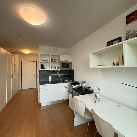 Schoene 1 In Apartament