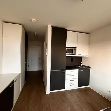 Schoene 1 In Apartament Stuttgart
